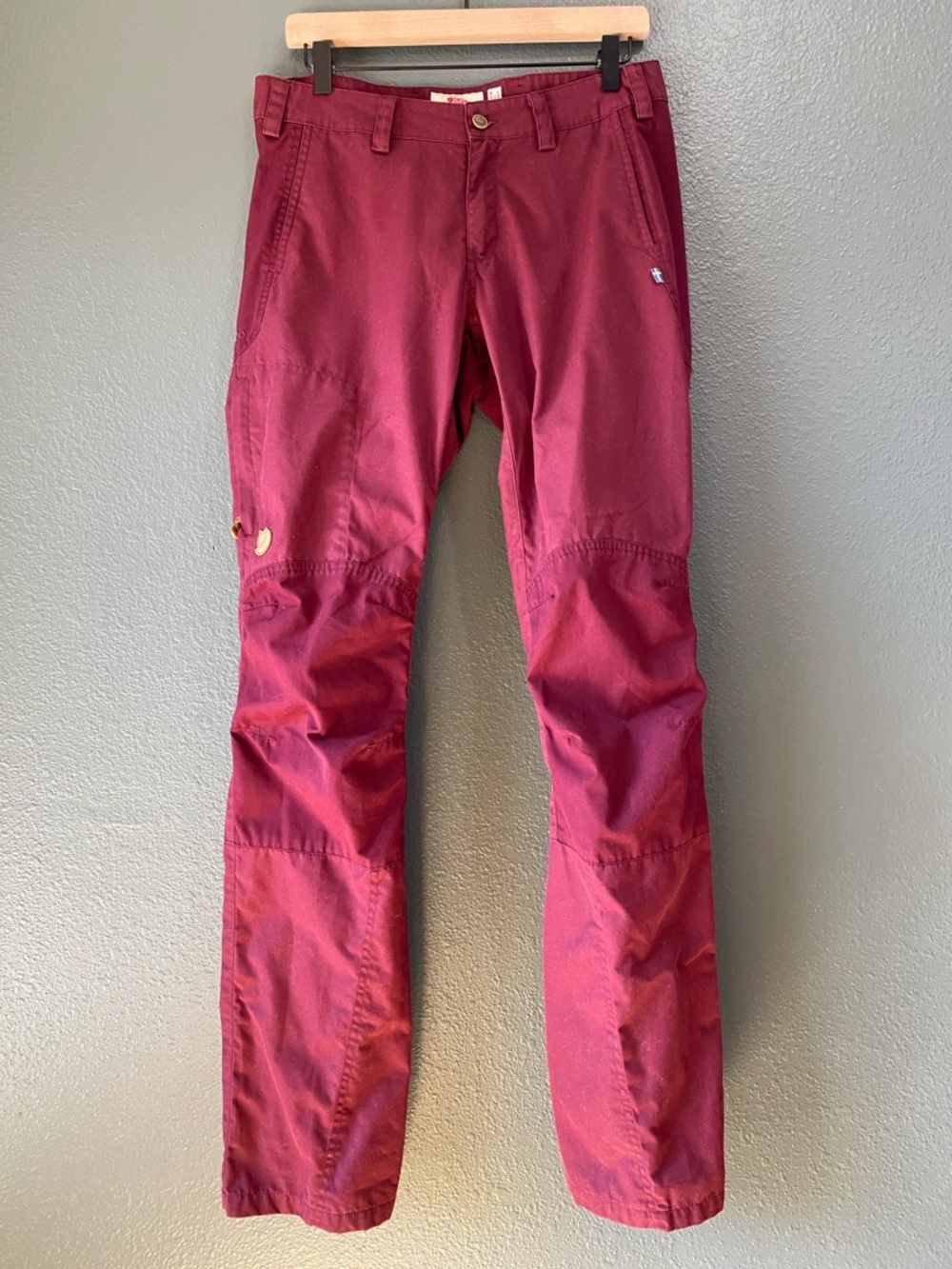 Fjallraven G-1000 Nilla Trousers Women's Size 29  Wine / Burgundy Inseam 34